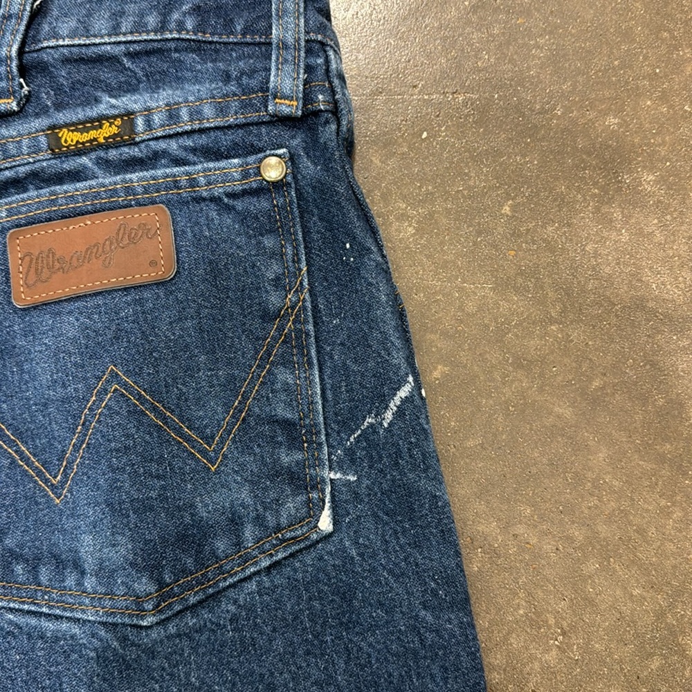 Jeans - Picture 5 of 5